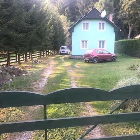 Pataki Kulcsoshaz Villa Izvoare  Bagian luar foto