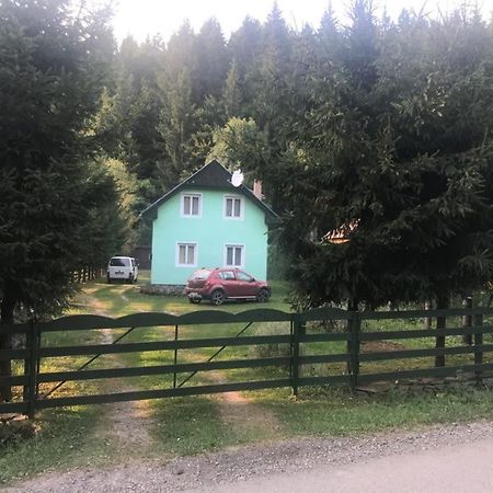 Pataki Kulcsoshaz Villa Izvoare  Bagian luar foto